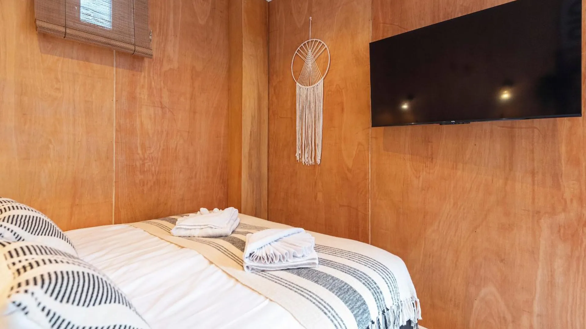Lägenhet Beachhouse Rina - Free Parking Zandvoort Nederländerna